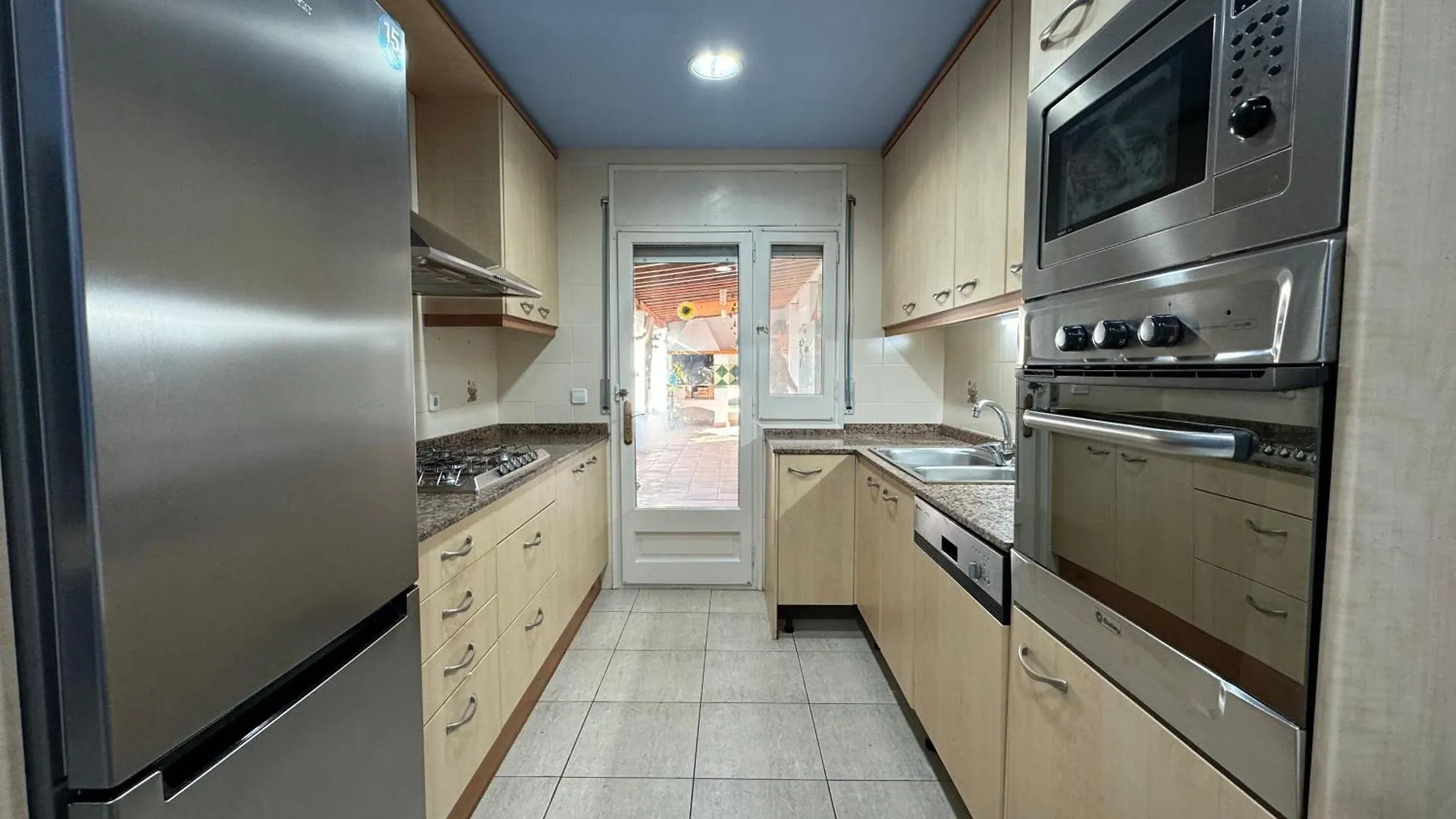 Montrás Casa Con Terraza, Piscina Y Zona Barbacoaヴィラ 0*,  スペイン