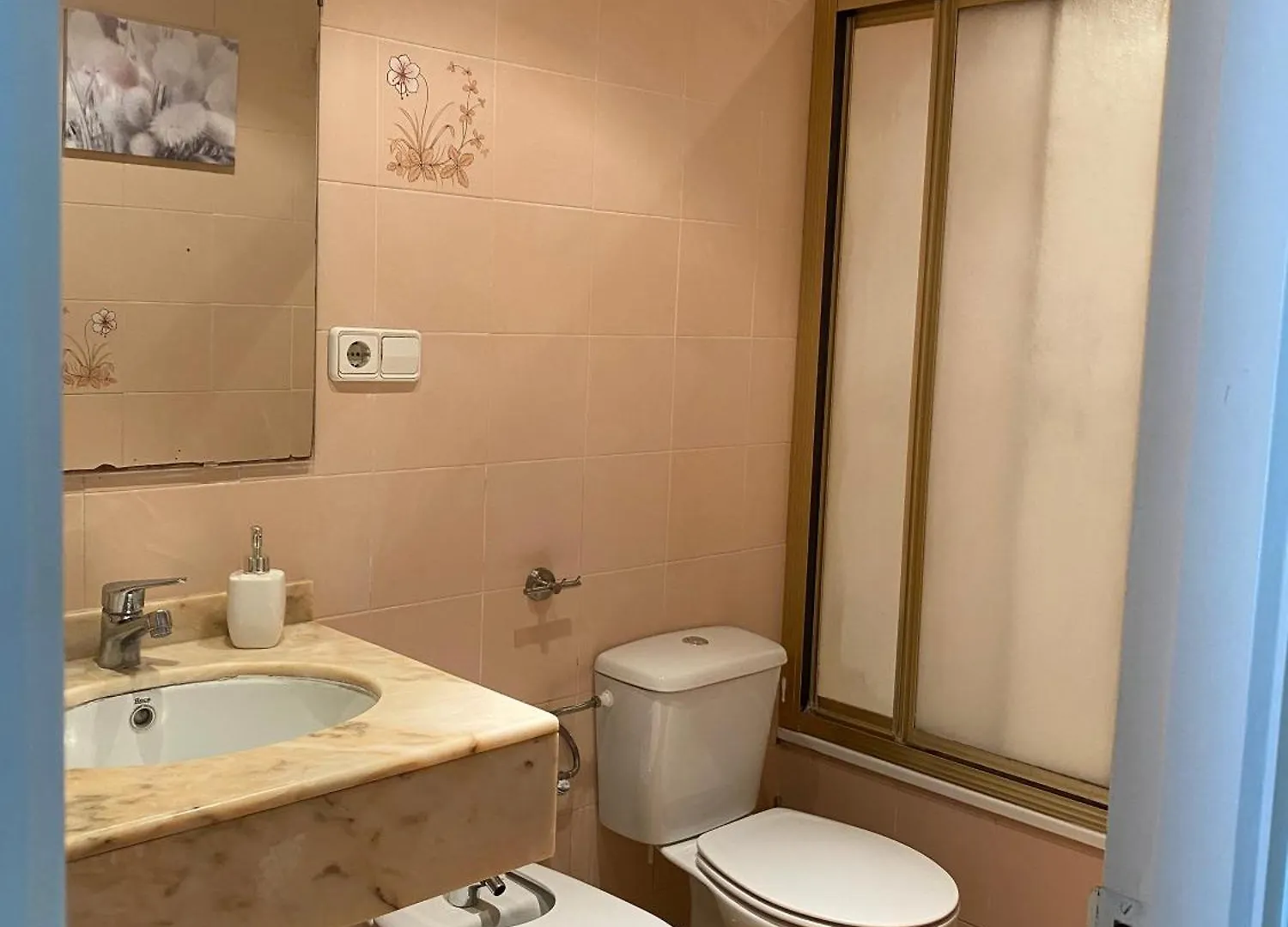 Montrás Casa Con Terraza, Piscina Y Zona Barbacoaヴィラ 別荘